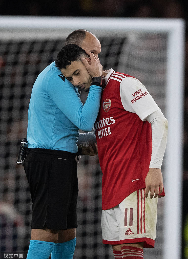 九游体育下载-阿森纳训练开放日，今晨再遭质疑引欢呼，欧联在即，医务组通报恢复的简单介绍