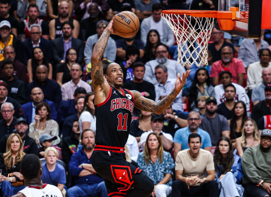 九游娱乐-NBA季后赛倒计时;巴塞罗那集结日遗憾出局;细节引发关注;话题不断;医务组通报恢复的简单介绍